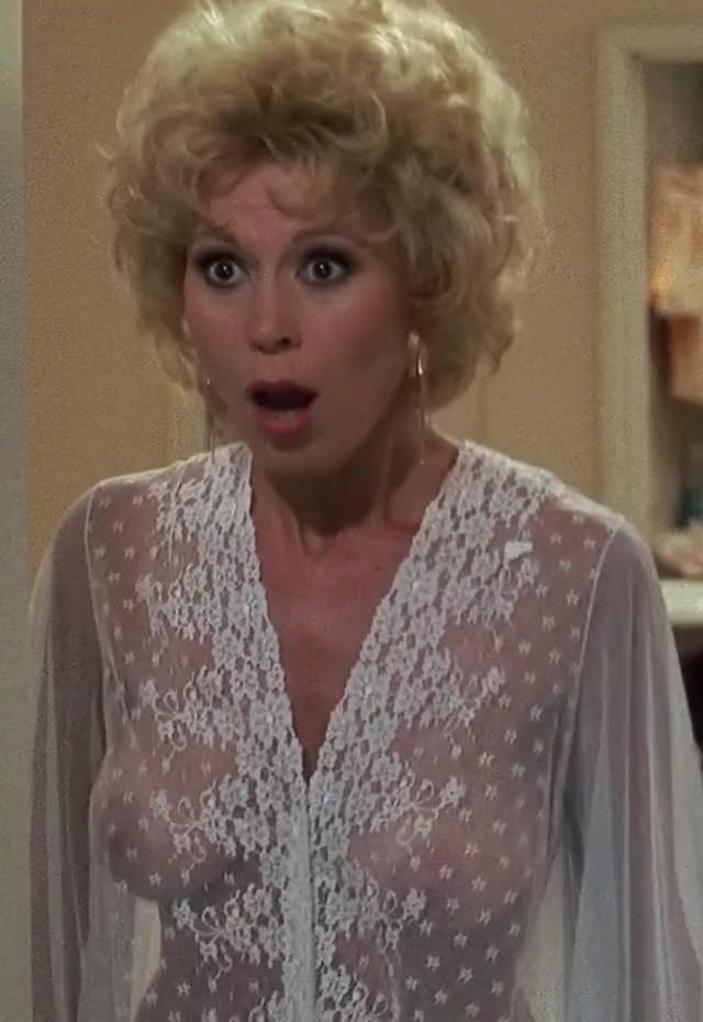 Leslie Easterbrook - Private Resort (1985) - 01e jig