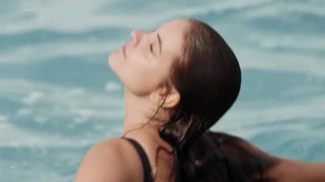 Barbara Palvin - Aqua di Gioia (Color)