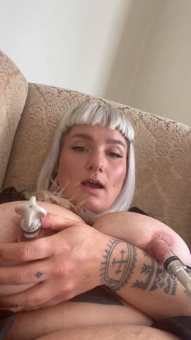 big nipples fansly huge tits milf mom nipples onlyfans puffy nipples gif