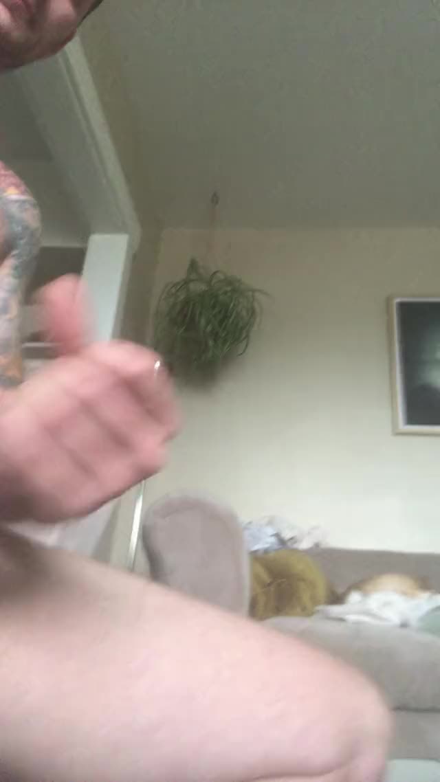 Recorded this big cumshot this morning ?