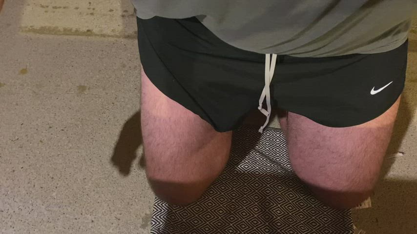 My first video post 😊 Who wants to top me till I cum?redgif: johnson_versbottom