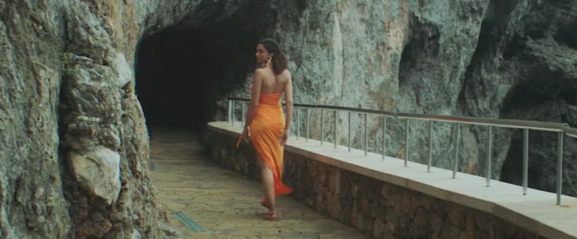 Deepika padukone 🍑