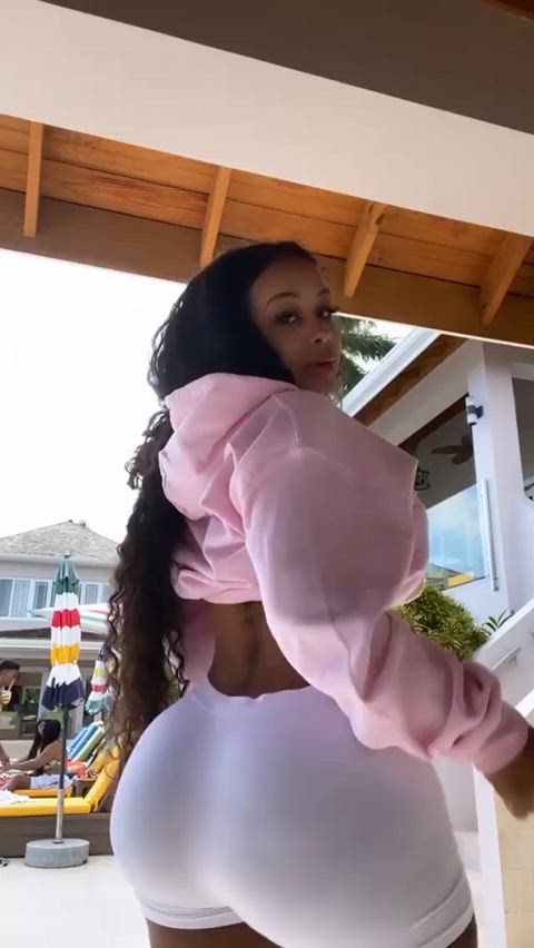 big ass celebrity ebony jiggling gif