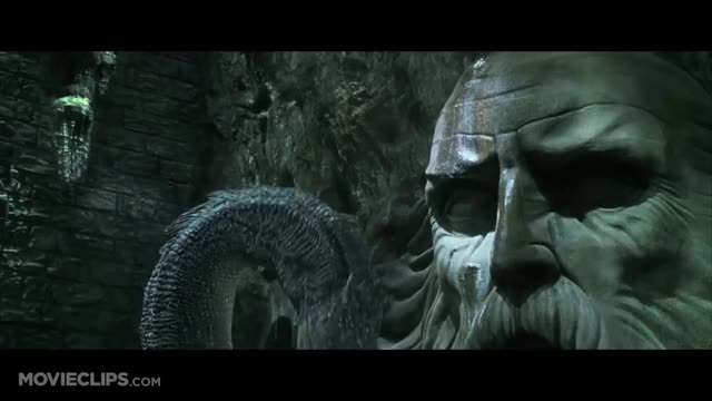 Harry Potter and the Chamber of Secrets (5/5) Movie CLIP - Basilisk Slayer (2002)