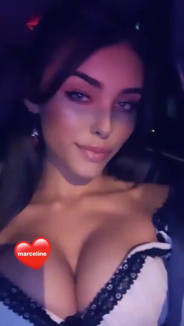 Madison Beer CelebJihad.com