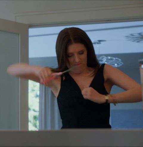 anna kendrick bra brunette gif