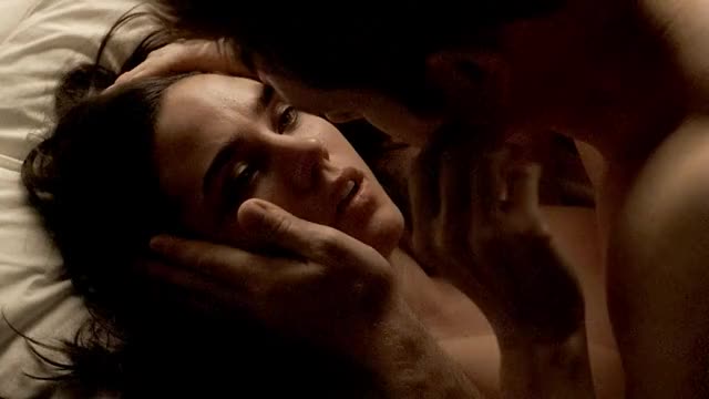 Jennifer Connelly - House of Sand and Fog - 2