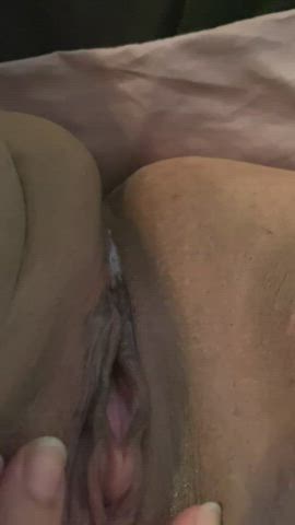 close up shaved pussy wet gif