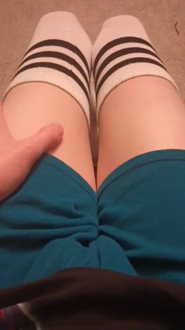 You guys like my plump and soft thighs? 