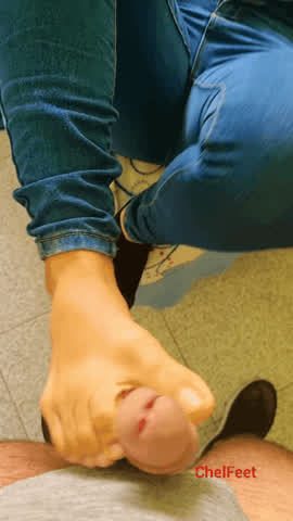 big dick feet foot foot fetish foot worship footjob latina onlyfans pornstar socks