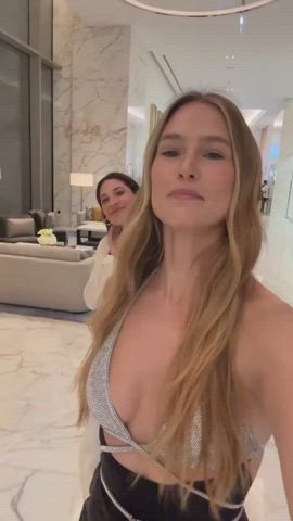 ass bar refaeli blonde cleavage model natural tits small tits gif