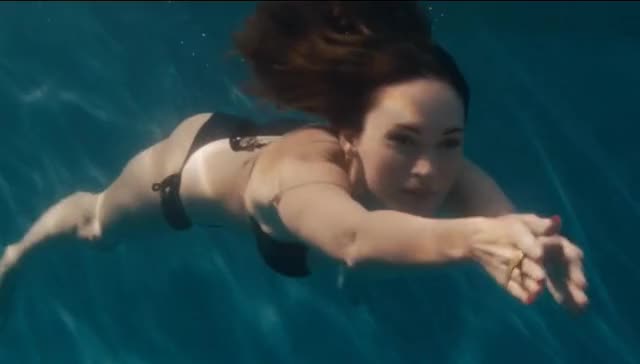 Megan Fox GIF - 132