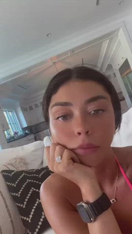 bikini cleavage sarah hyland gif