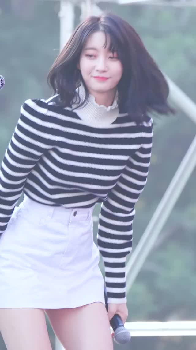 Oh My Girl - Binnie 191103 2