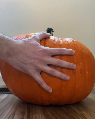Can I get a nice handful of your pumpkin?