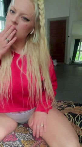 Cute Long Hair Masturbating Panties Pretty Thick White Girl gif
