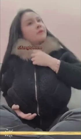 Busty Chinese