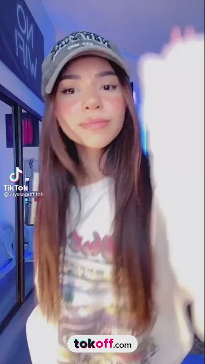 Amateur OnlyFans TikTok gif