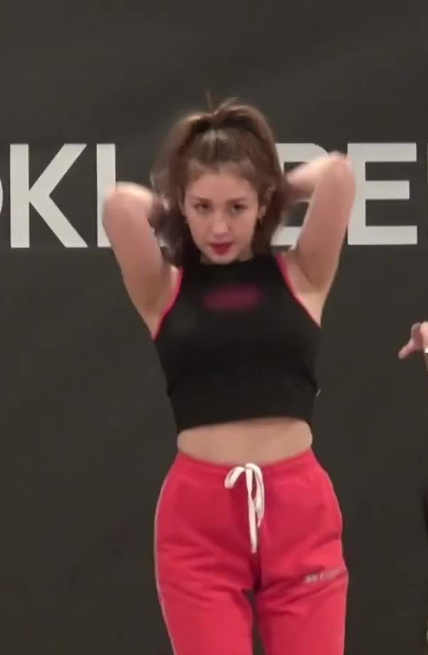 Somi 190624 12