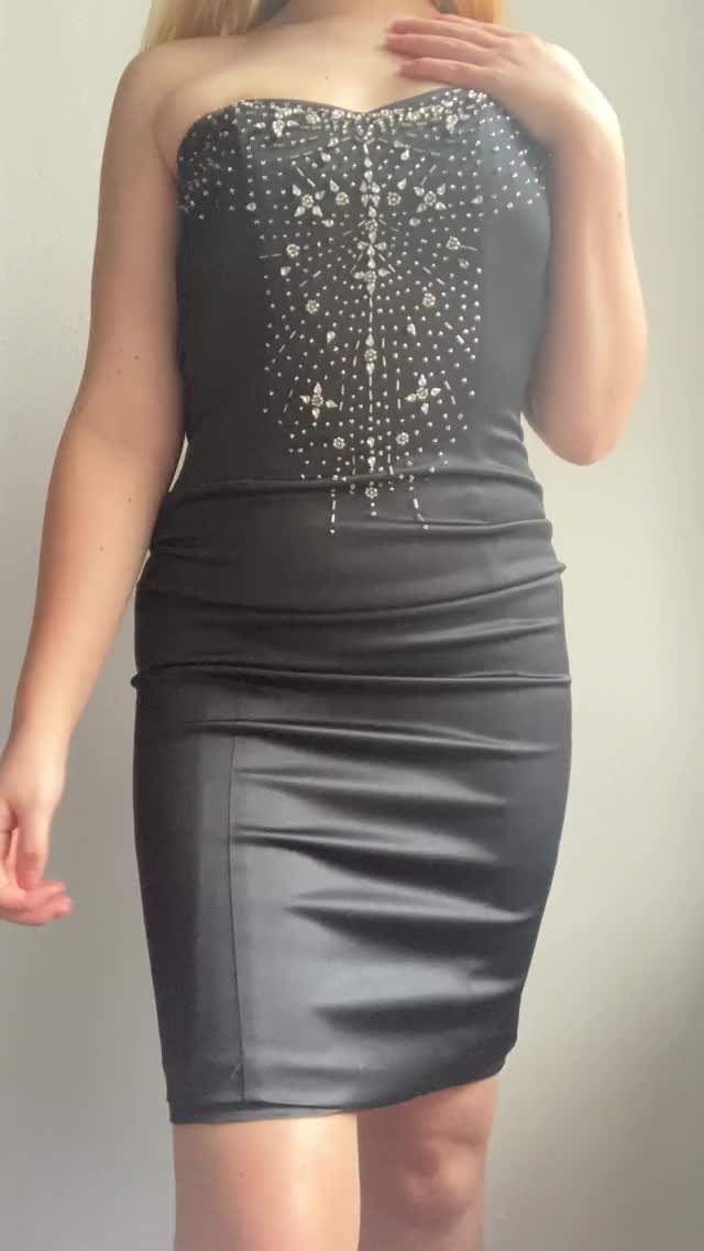 Would you use me in this dress? [F]