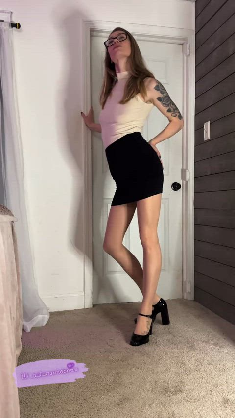 Legs for days