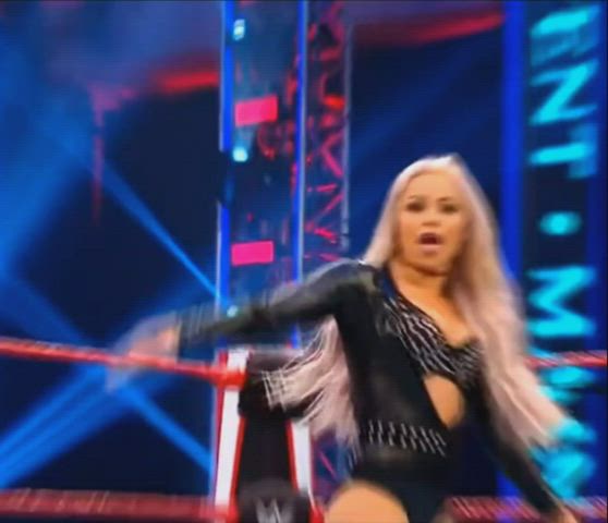 Liv Morgan spanking her ass (Audio)