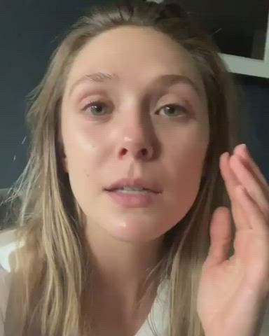 Elizabeth Olsen is so sexy