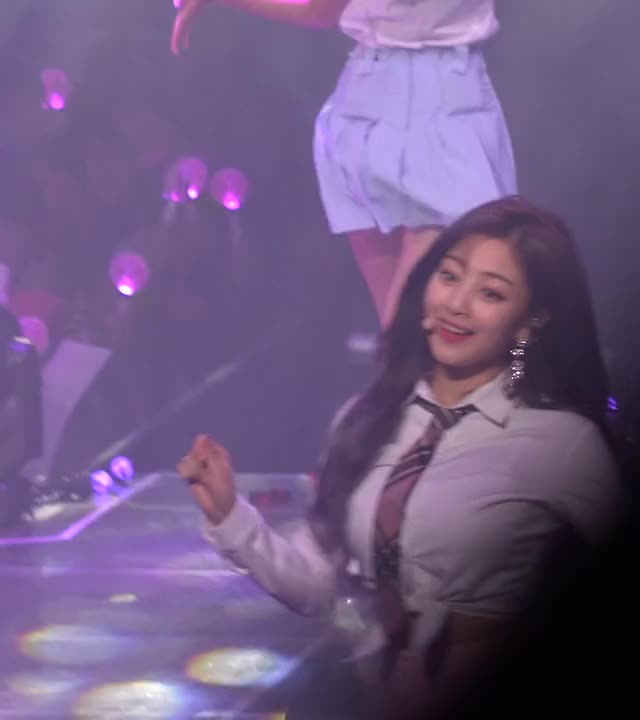 Twice - Jihyo 180519