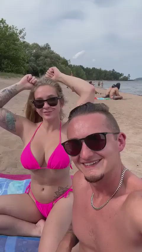 Butterface with huge tits at the beach