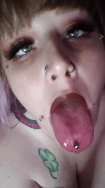 Just a lil teaser, I'd rather have your warm cum dripping off my tongue