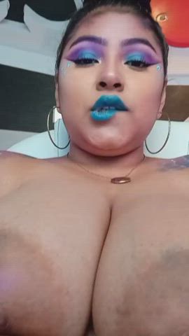amateur big tits cosplay latina model sensual webcam gif