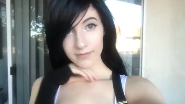 Tifa showing her breasts