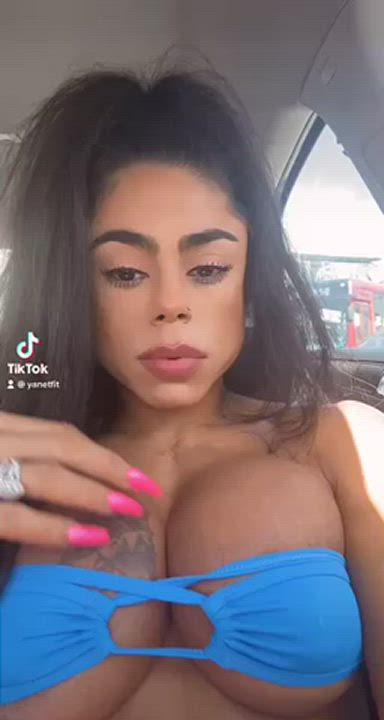 Big Tits Fitness Latina