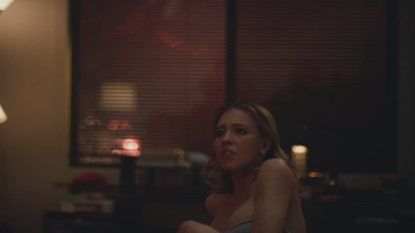 Celebrity Cumshot Sydney Sweeney gif