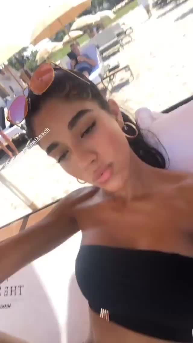 Yovanna Ventura thefappeningblog.com