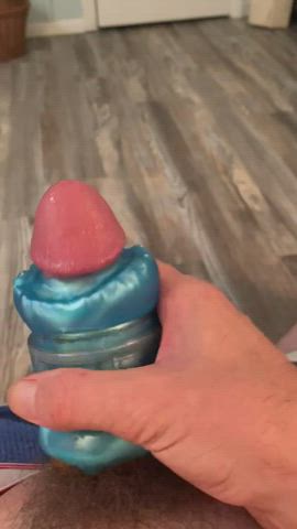 Fucking the Fleshlight