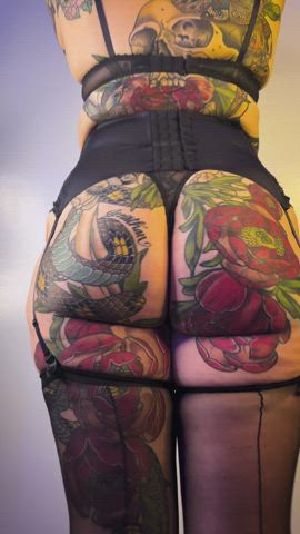 ass clapping big ass curvy lingerie pawg tattoo thick tights gif