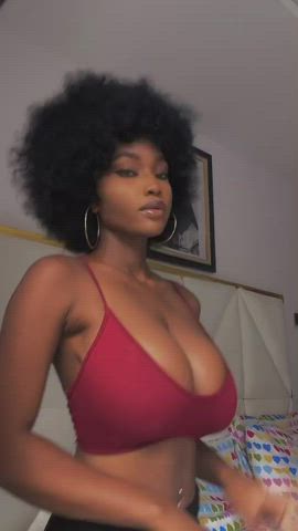 Big Tits Boobs Dancing Ebony Jiggling Pretty Thick gif