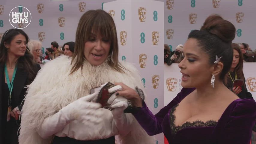 Cleavage Huge Tits Salma Hayek gif