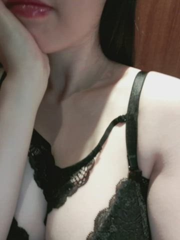 asian big tits lingerie natural tits r/juicyasians gif