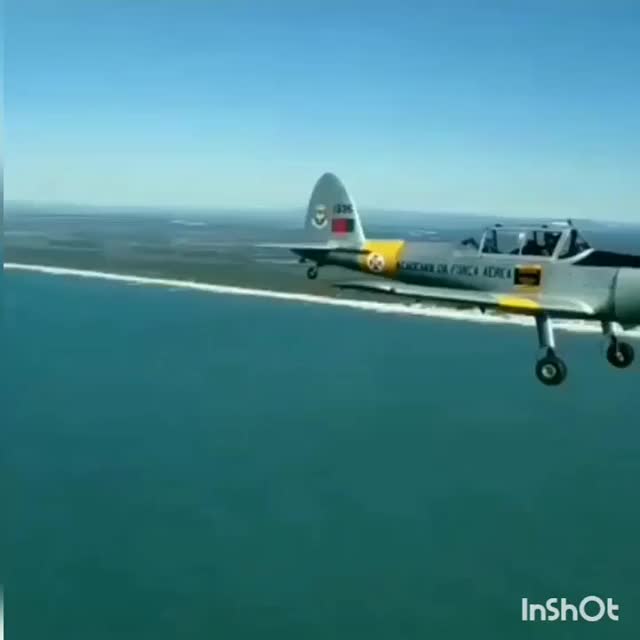 ripsave - Portuguese Air Force F-16 saying hello to the trainees