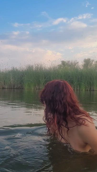 Latina Natural OnlyFans Outdoor Public Redhead Smile Wet gif