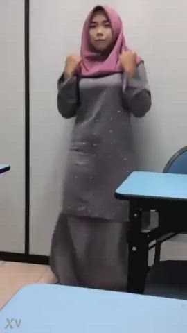 asian dancing hijab indonesian malaysian muslim teen gif
