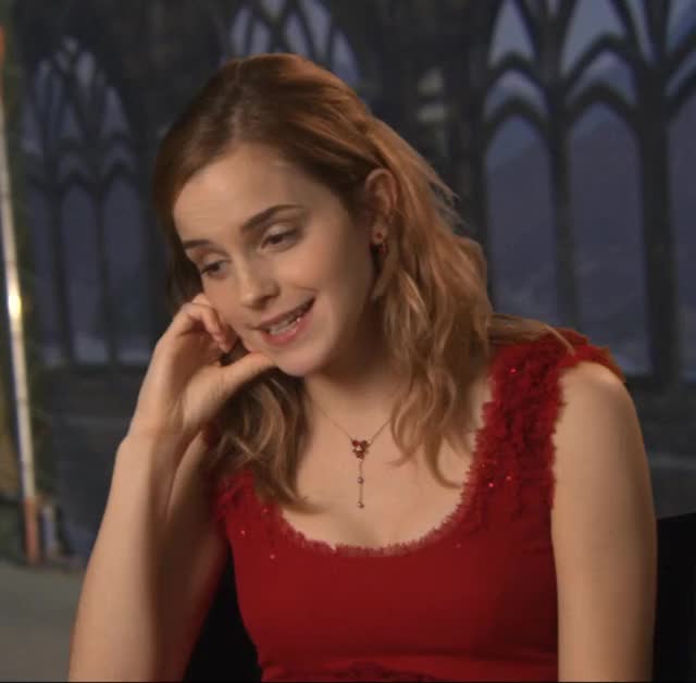 emma watson emmawatson gif