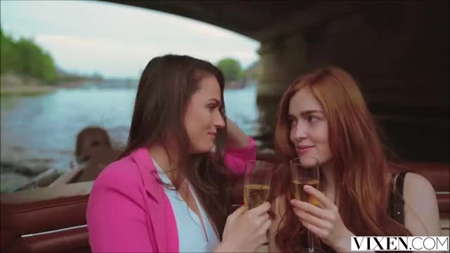 Jia Lissa & Tori Black - When In Paris