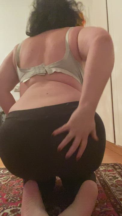 Would you like to breed a MILF? [f]