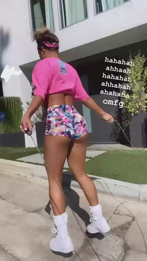 ass booty jiggle jiggling spandex twerking gif