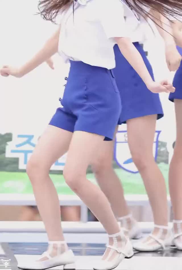 180916 Glass Shoes 4