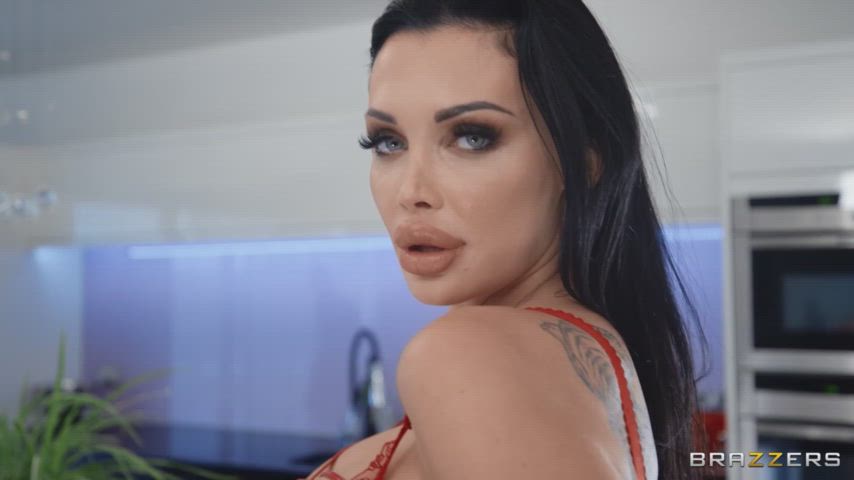 aletta ocean bimbo brunette huge ass huge tits lingerie tease gif