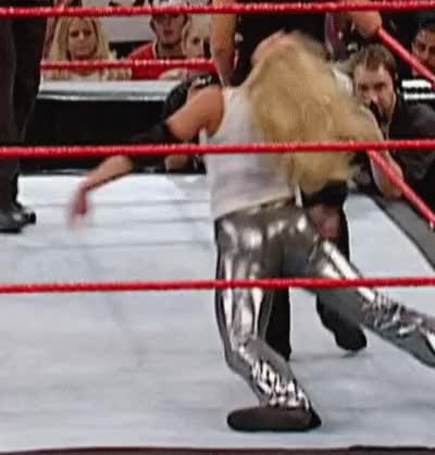 Trish Stratus Jiggle